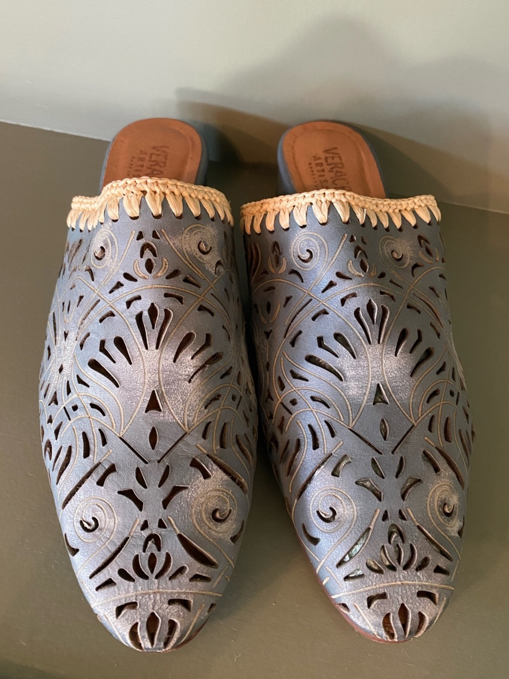 Vera Cruz Artisan Distressed Leather Slip-On Mules with Cream Trim - Picture 3 of 9